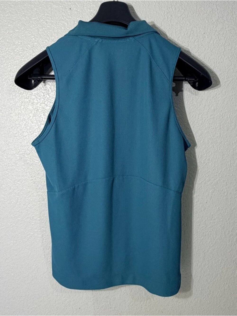 Tank Top Blue Large - Picture 2 of 3